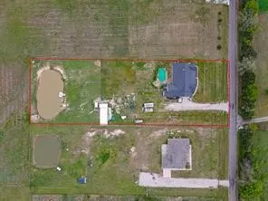 4886 County Road 1037 Celeste, TX 75426