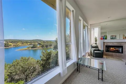 4846 Travis Oaks Drive