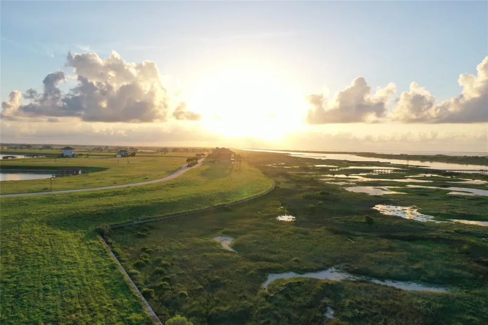 Seashore Lake - Lot 90 Port O Connor, TX 77982