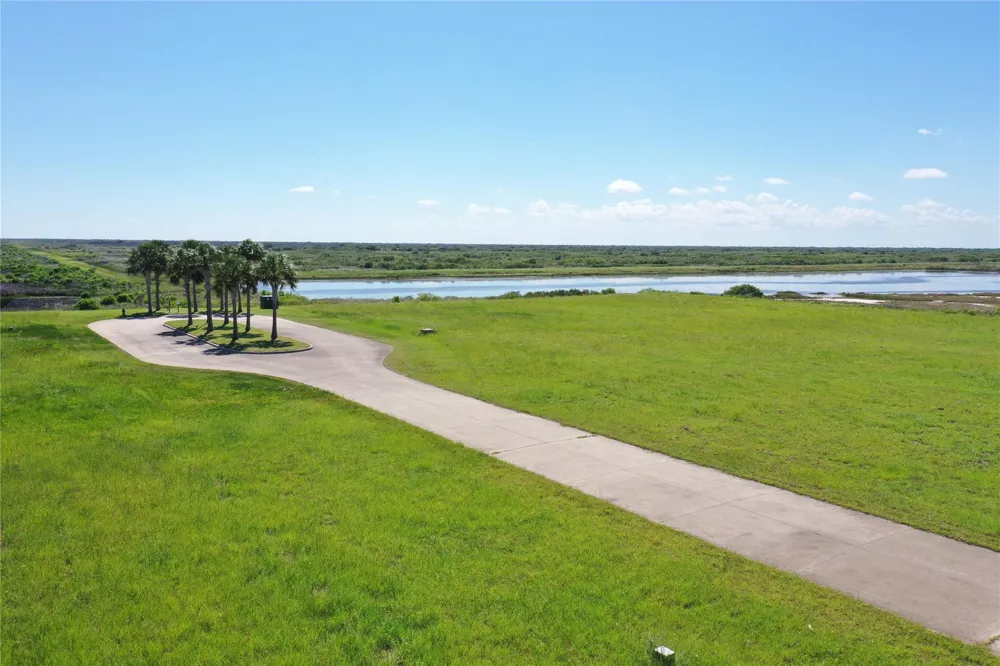 Seashore Lake - Lot 90 Port O Connor, TX 77982