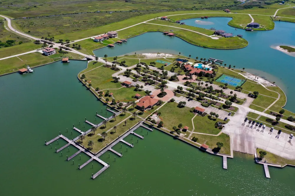 Seashore Lake - Lot 90 Port O Connor, TX 77982