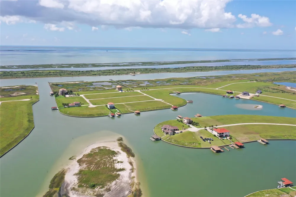 Seashore Lake - Lot 90 Port O Connor, TX 77982