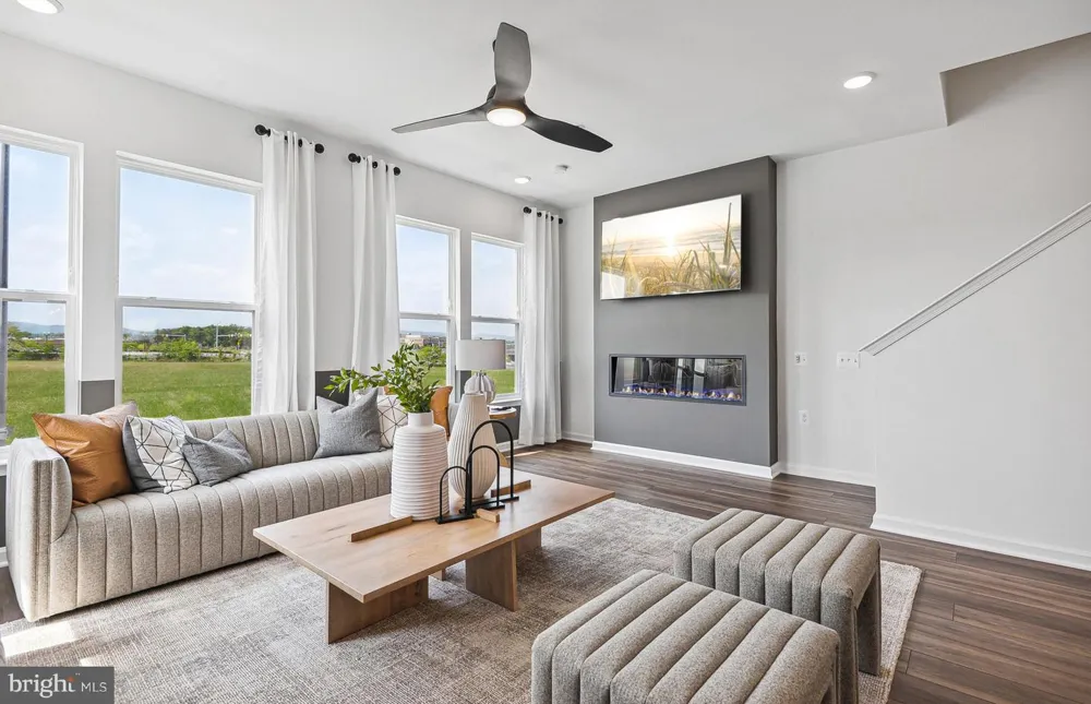 105 WATERLEAF DRIVE Laurel, MD 20724