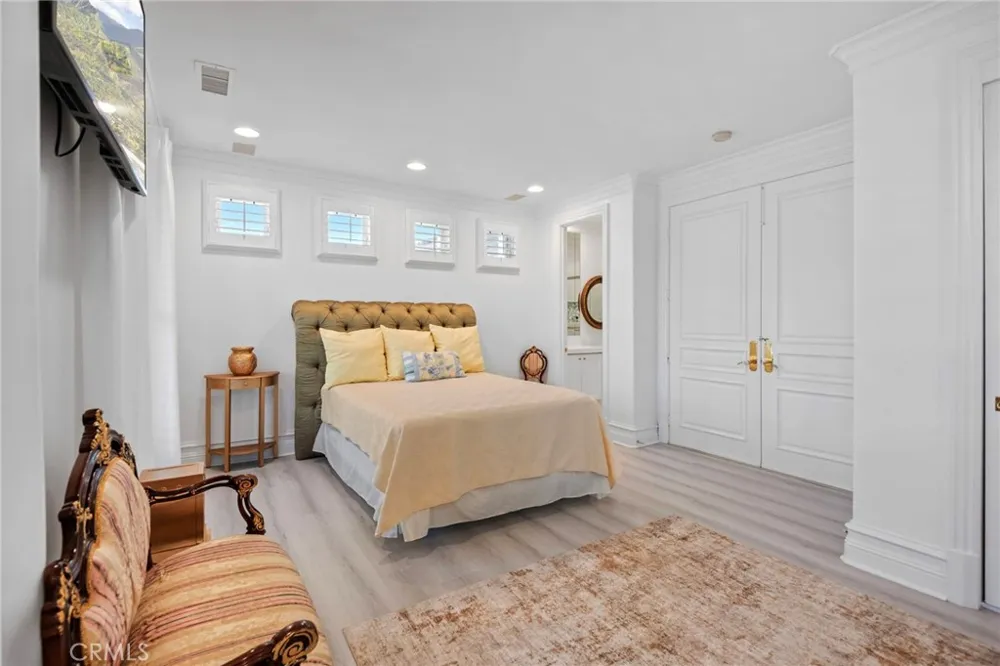 7 Vista Luci Newport Coast, CA 92657
