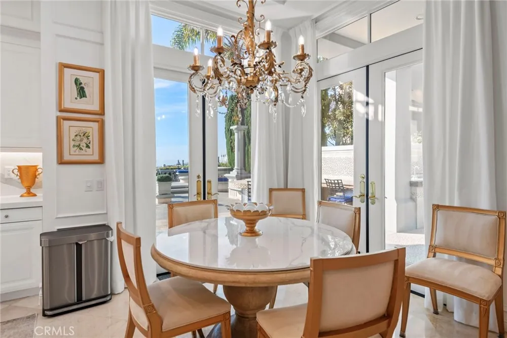 7 Vista Luci Newport Coast, CA 92657