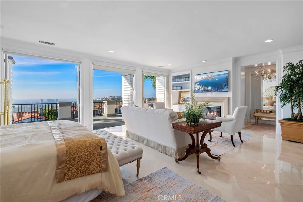7 Vista Luci Newport Coast, CA 92657