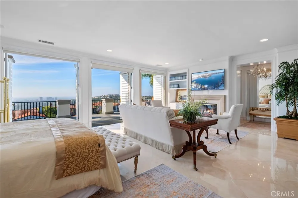 7 Vista Luci Newport Coast, CA 92657