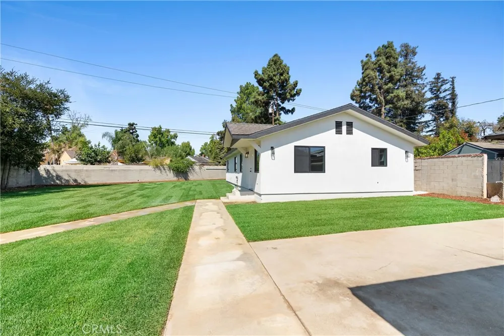 651 Workman Street San Fernando, CA 91340