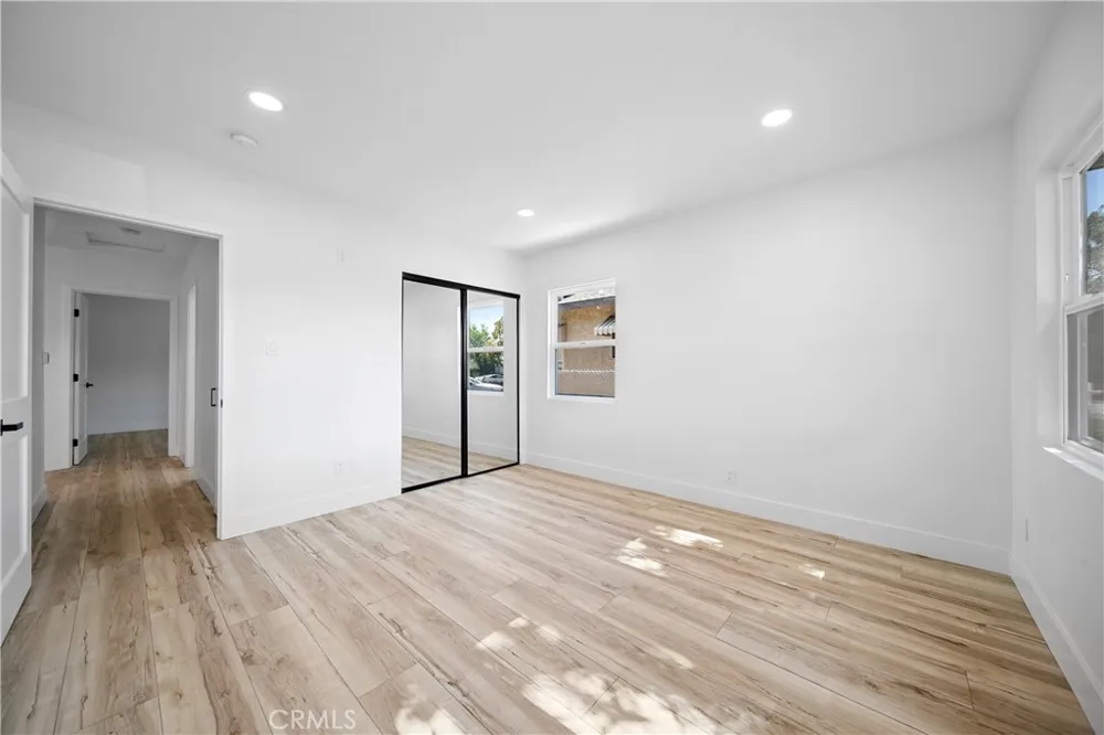 651 Workman Street San Fernando, CA 91340
