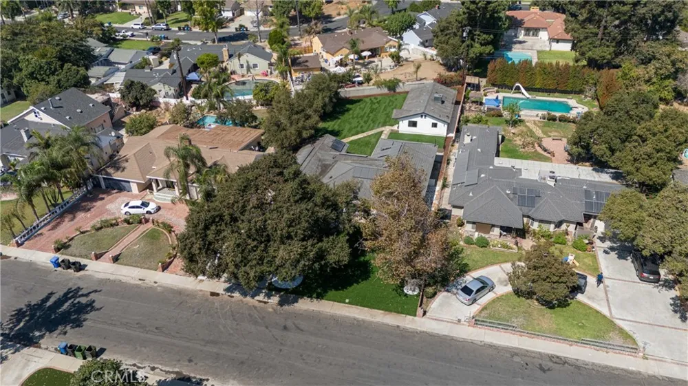 651 Workman Street San Fernando, CA 91340