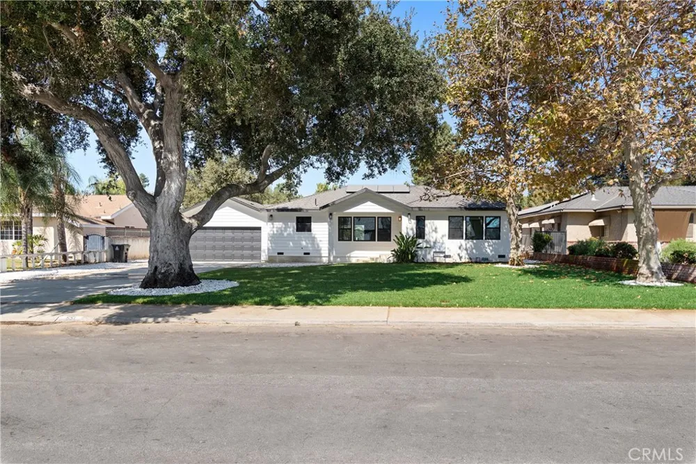 651 Workman Street San Fernando, CA 91340
