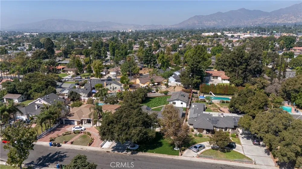 651 Workman Street San Fernando, CA 91340