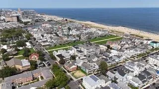 39 Pitman Avenue Ocean Grove, NJ 07756