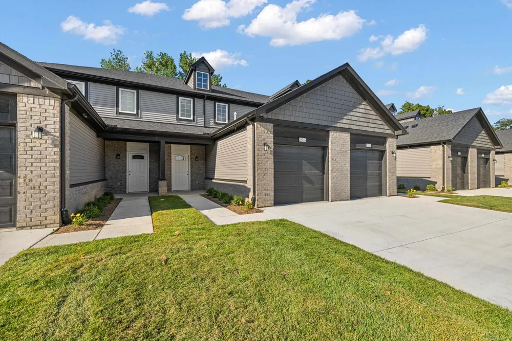 51402 Tides Drive Chesterfield Township, MI 48051