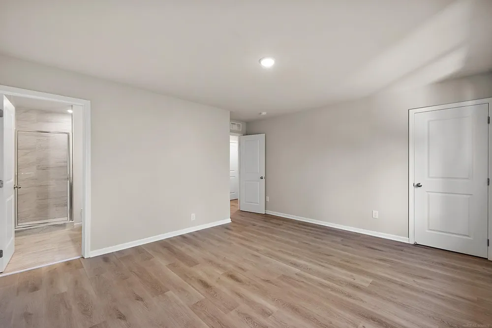 51402 Tides Drive Chesterfield Township, MI 48051