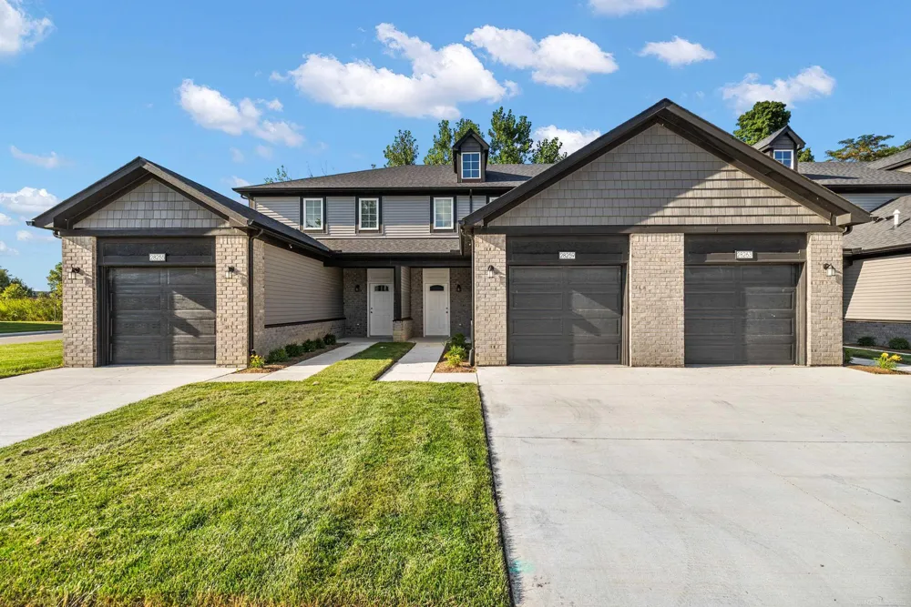 51402 Tides Drive Chesterfield Township, MI 48051