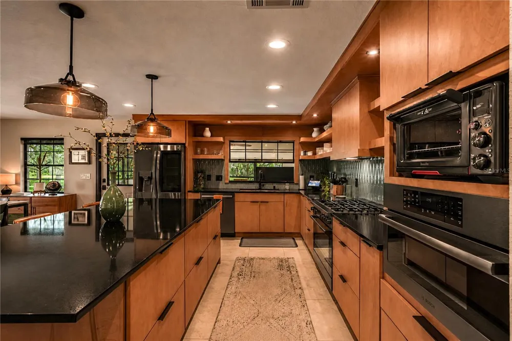 5101 NW 80TH AVENUE ROAD ocala, FL 34482