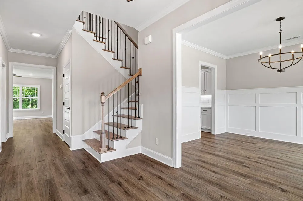 9816 Mayfly Road Ooltewah, TN 37363