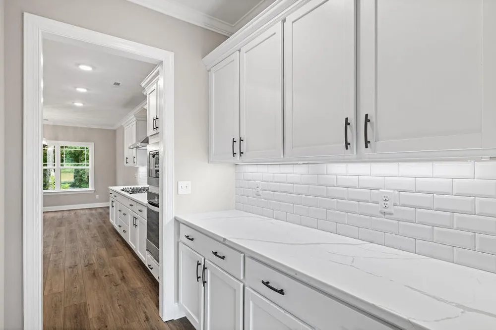 9816 Mayfly Road Ooltewah, TN 37363