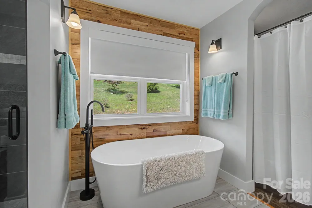 34 Aster Ridge Drive Waynesville, NC 28786