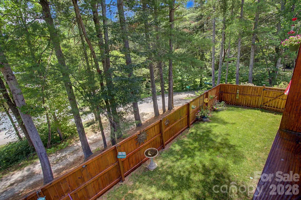 34 Aster Ridge Drive Waynesville, NC 28786