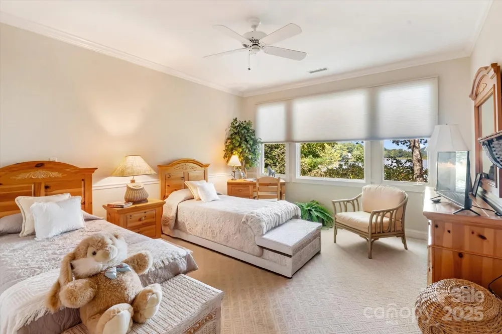 98 Taladu Court Brevard, NC 28712
