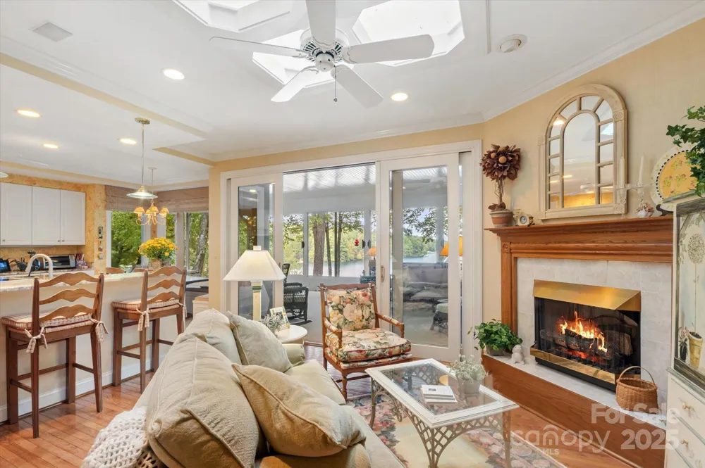 98 Taladu Court Brevard, NC 28712