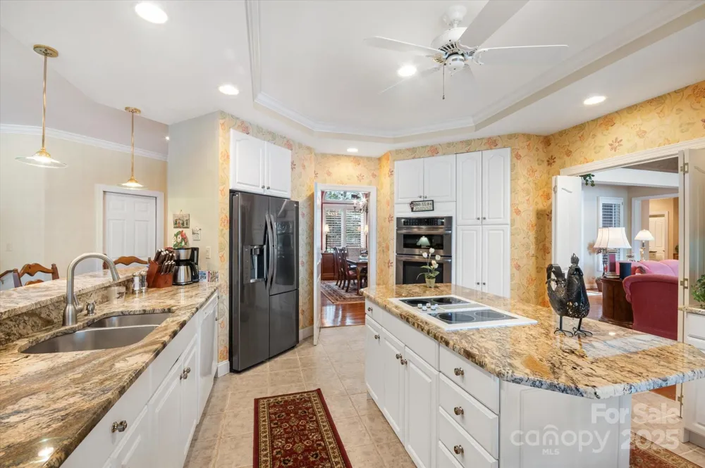 98 Taladu Court Brevard, NC 28712