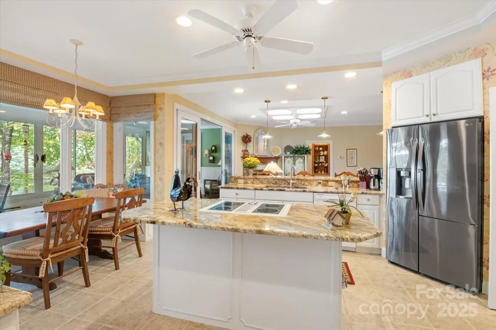 98 Taladu Court Brevard, NC 28712
