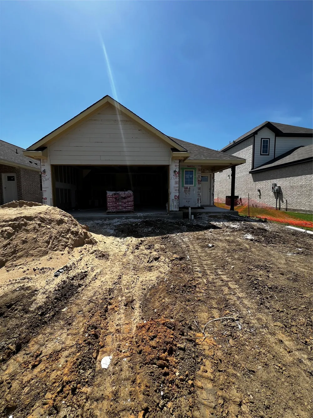 1705 Romans Road Ennis, TX 75119