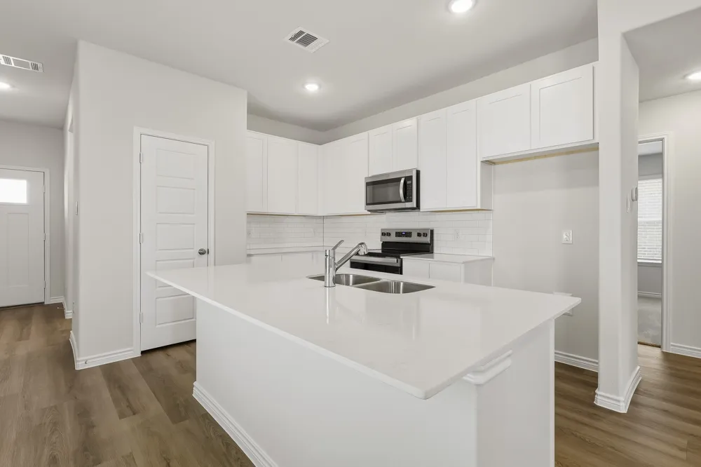 1705 Romans Road Ennis, TX 75119