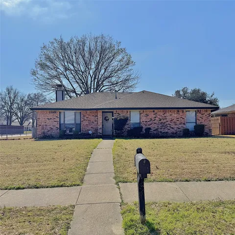 1122 Pyramid Drive