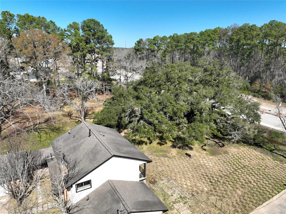 25605 Fm 2100 Road Huffman, TX 77336