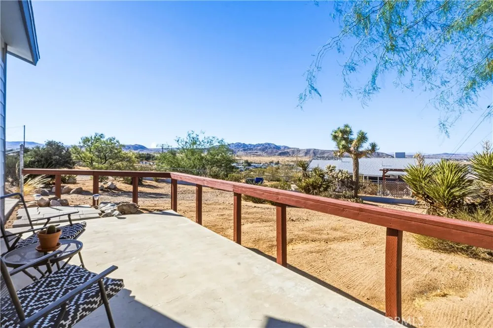 7025 Park Boulevard Joshua Tree, CA 92252