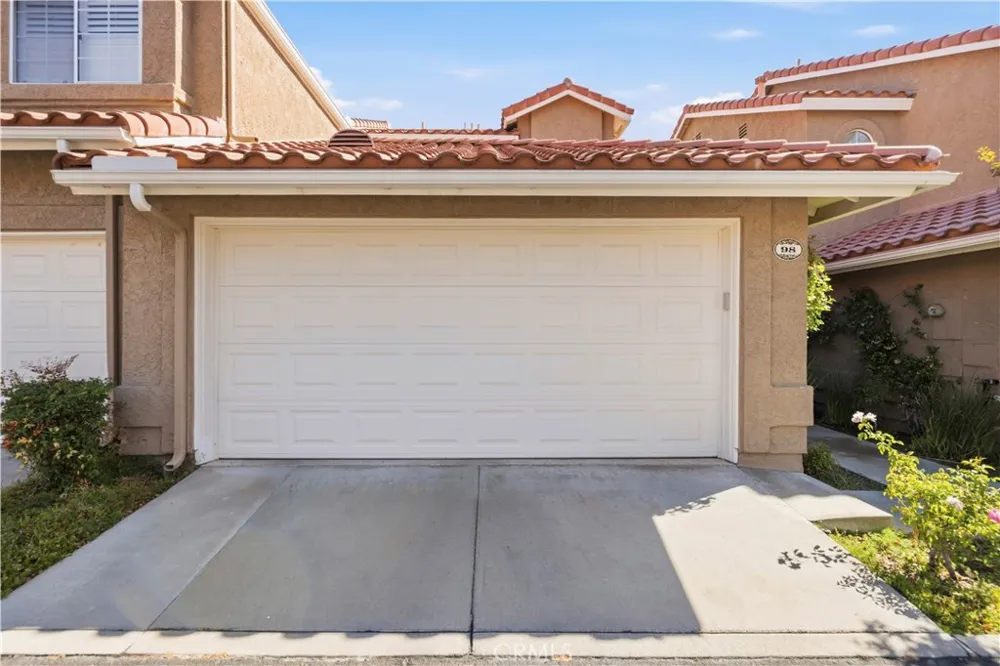 28127 Bobwhite Circle #98 Saugus, CA 91350