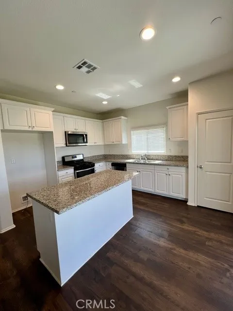 264 Tanglewood Drive Calimesa, CA 92320