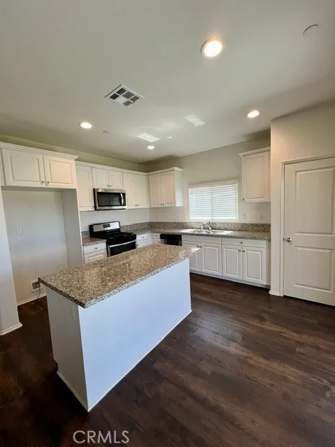 264 Tanglewood Drive Calimesa, CA 92320