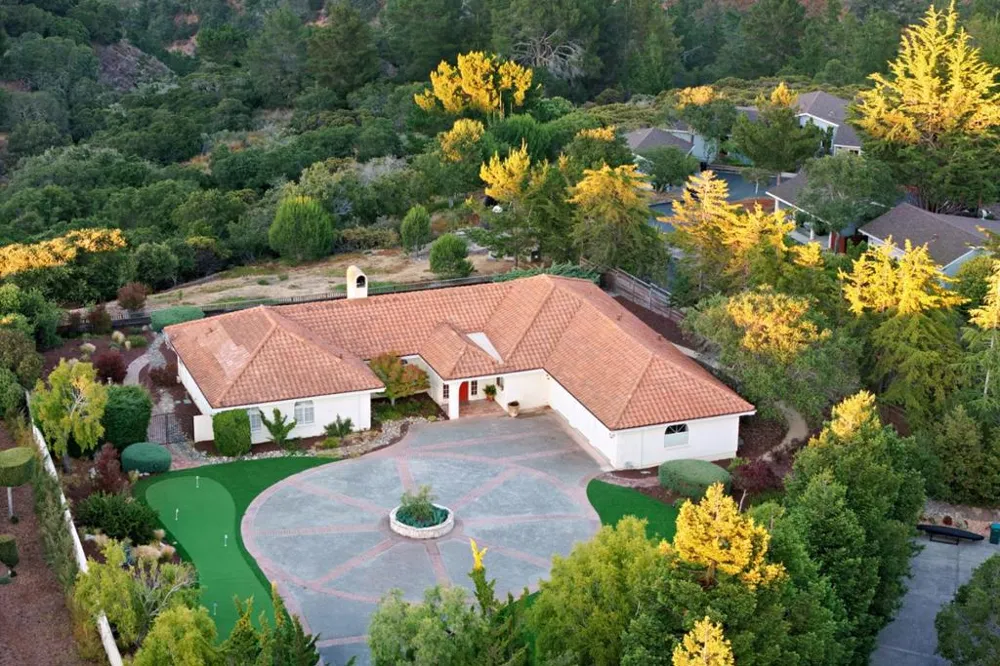 10590 Hidden Mesa Place Monterey, CA 93940