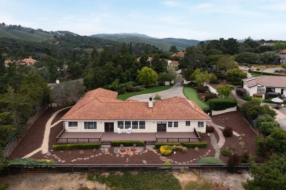 10590 Hidden Mesa Place Monterey, CA 93940