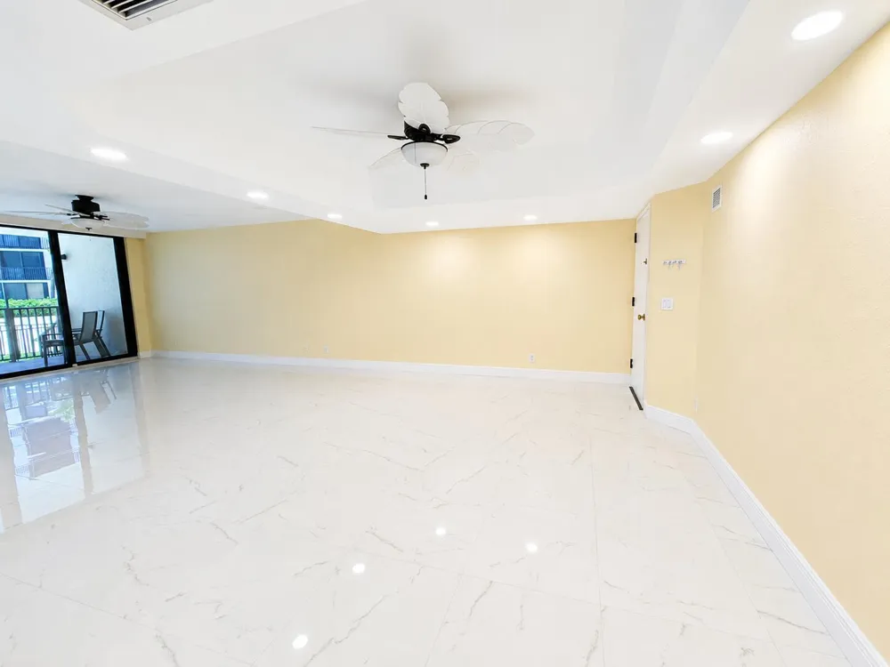 3610 S Ocean Boulevard #103 South Palm Beach, FL 33480