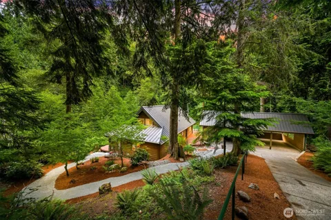21 Austin Creek Lane
