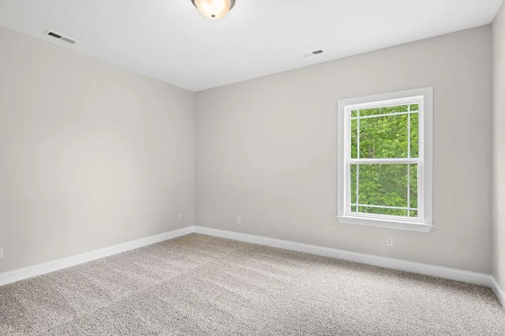9828 Mayfly Road Ooltewah, TN 37363