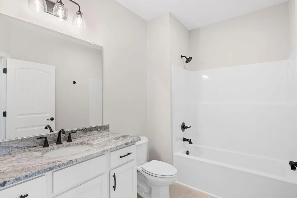 9828 Mayfly Road Ooltewah, TN 37363