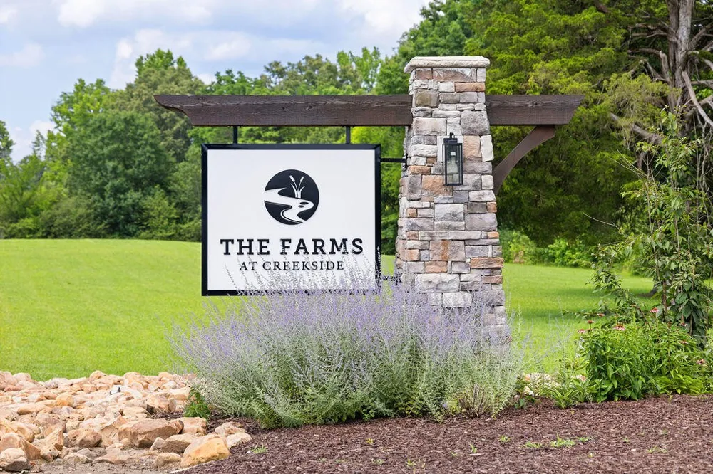 9828 Mayfly Road Ooltewah, TN 37363