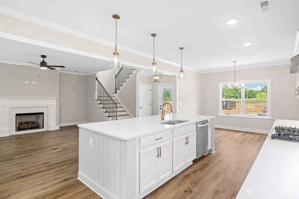 9828 Mayfly Road Ooltewah, TN 37363