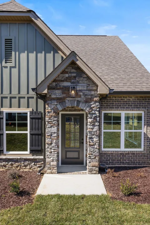 92 Founding Way #22