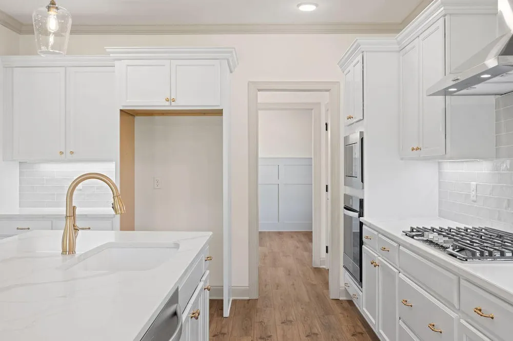9839 Mayfly Road Ooltewah, TN 37363