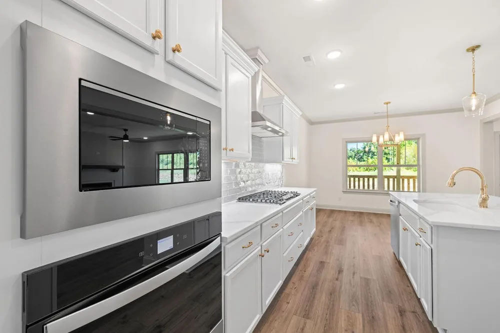 9839 Mayfly Road Ooltewah, TN 37363