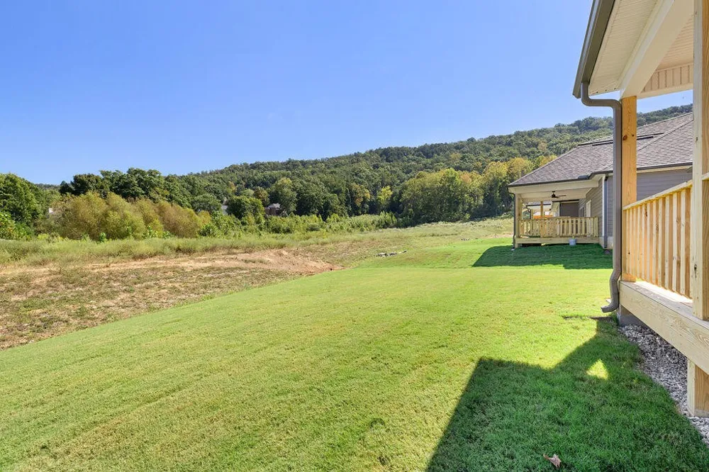 9839 Mayfly Road Ooltewah, TN 37363