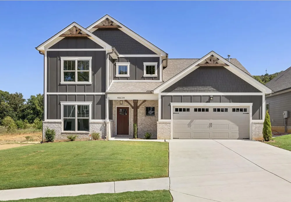 9839 Mayfly Road Ooltewah, TN 37363